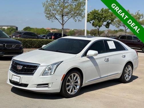 Crystal White Tricoat 2016 Cadillac XTS Premium