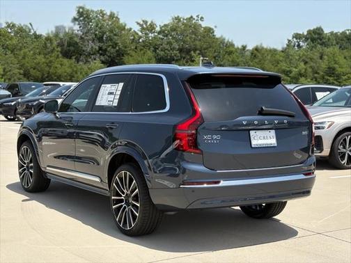 2026 Volvo XC90 B5 Ultra 7-Seater