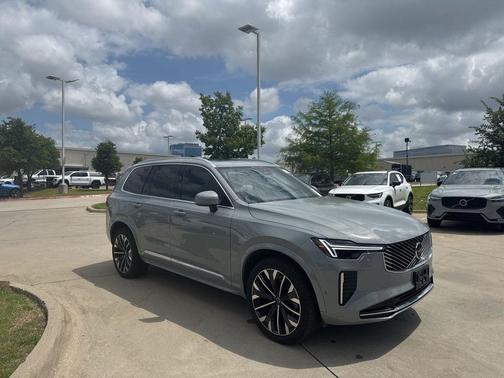 Grey 2025 Volvo XC90 B6 Plus 7-Seater