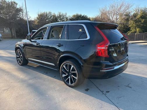2023 Volvo XC90 B6 Plus 7-Seater