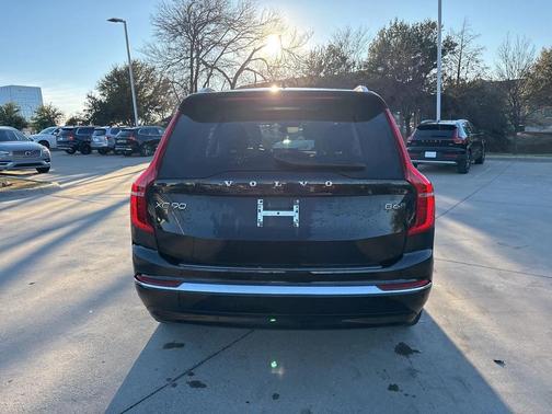 2023 Volvo XC90 B6 Plus 7-Seater