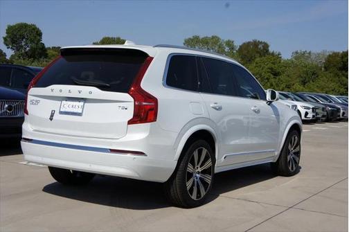 2025 Volvo XC90 Plug-In Hybrid T8 Plus 7-Seater