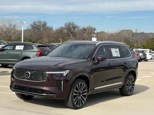 2026 Volvo XC90 B6 Plus 7-Seater