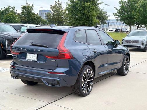 Denim Blue 2026 Volvo XC60 B5 Ultra