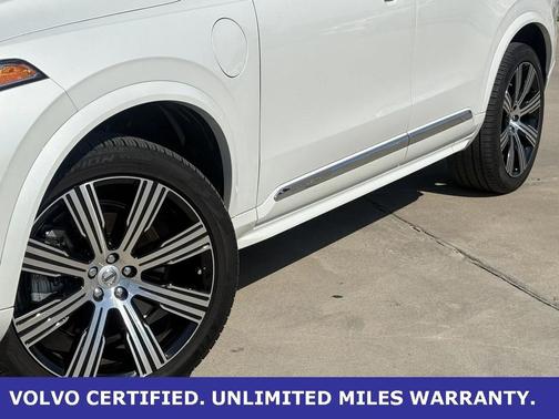 2024 Volvo XC90 Recharge Plug-In Hybrid T8 Plus Bright Theme 7 Passenger