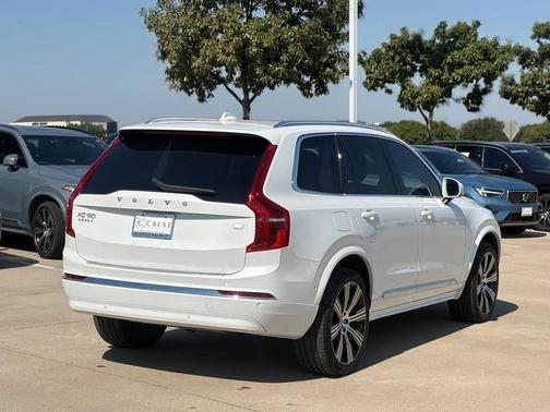 2024 Volvo XC90 Recharge Plug-In Hybrid T8 Plus Bright Theme 7 Passenger
