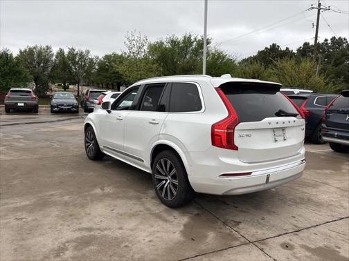 2022 Volvo XC90 T6 Inscription