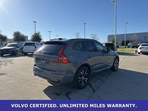 Thunder Gray Metallic 2024 Volvo XC60 B5 AWD