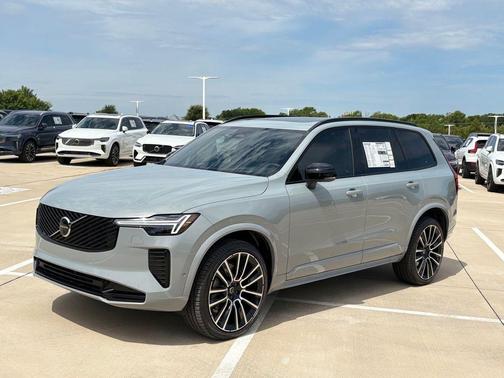 Vapour Grey 2026 Volvo XC90 B6 Ultra Dark Theme 7-Seater
