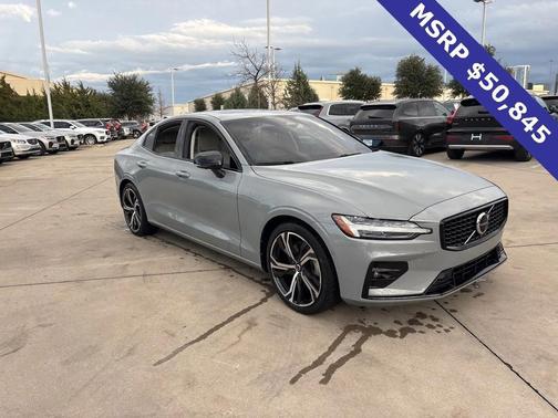 2024 Volvo S60 Ultimate