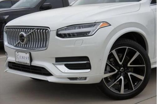 2025 Volvo XC90 B6 Plus 7-Seater