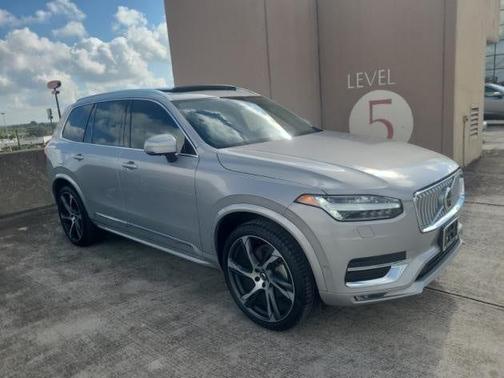 2023 Volvo XC90 B6 Plus 7-Seater