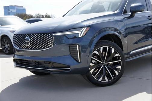 2025 Volvo XC90 Plug-In Hybrid T8 (2025.5) Plus 7-Seater