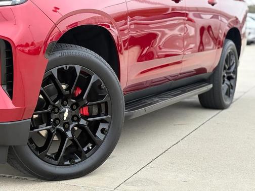 2022 Chevrolet Suburban RST