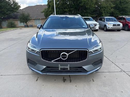 2020 Volvo XC60 T6 Momentum