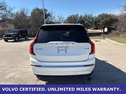 2025 Volvo XC90 B6 Plus 7-Seater