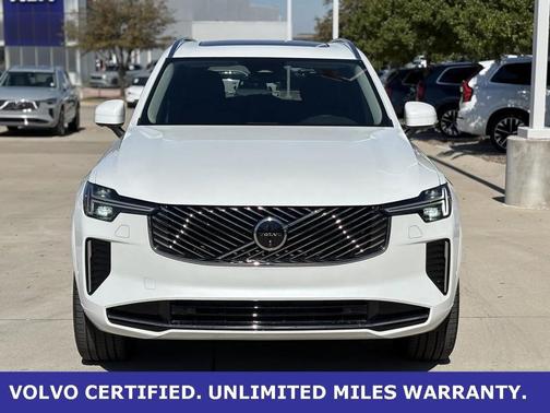 2025 Volvo XC90 B6 Plus 7-Seater