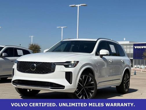 2025 Volvo XC90 B6 Plus 7-Seater