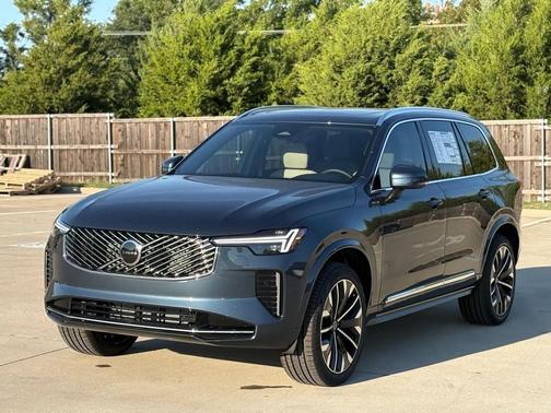 2026 Volvo XC90 B5 Core