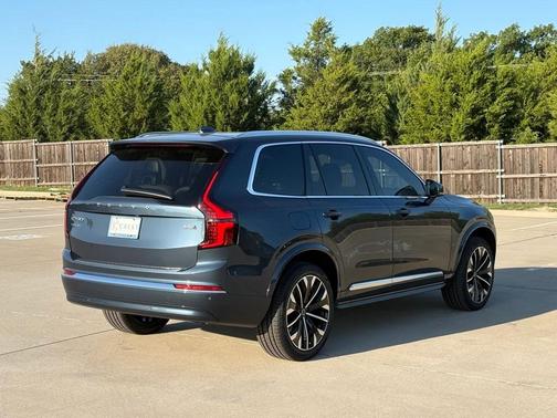 2026 Volvo XC90 B5 Core