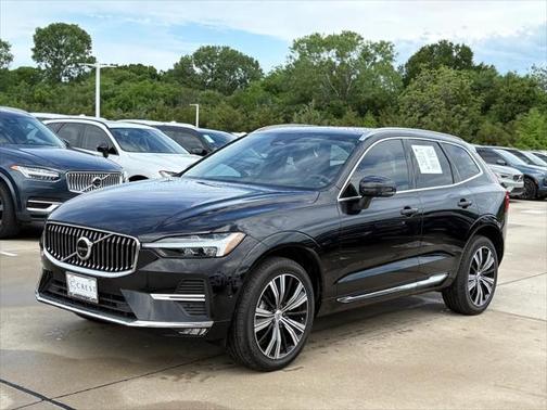 2022 Volvo XC60 B5 Inscription