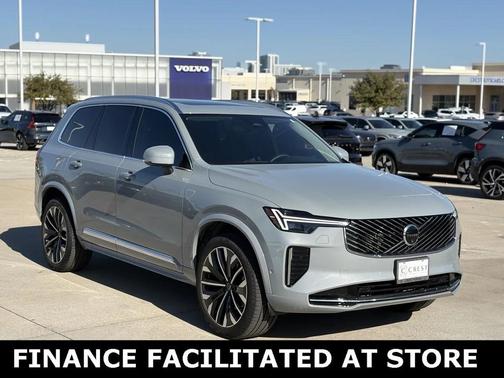 2025 Volvo XC90 B6 Plus 7-Seater