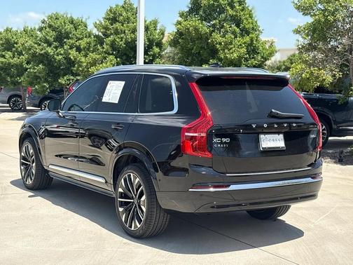 2023 Volvo XC90 B6 Plus 7-Seater