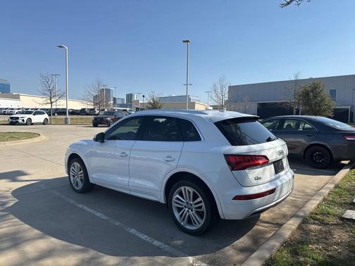 2018 Audi Q5 2.0T Tech Premium