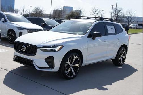 2025 Volvo XC60 B5 Ultra