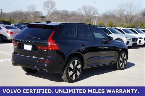 2025 Volvo XC60 Plug-In Hybrid T8 Plus