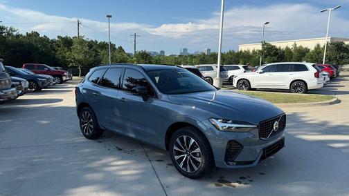 Thunder Gray Metallic 2024 Volvo XC60 B5 AWD
