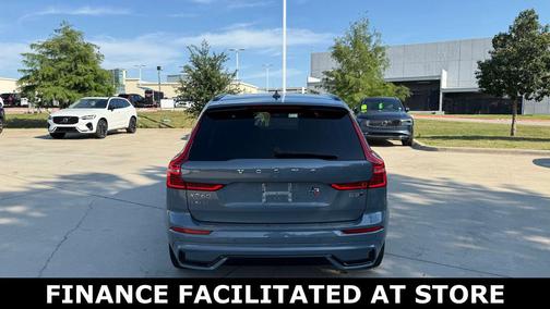 Thunder Gray Metallic 2024 Volvo XC60 B5 AWD