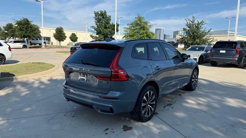 Thunder Gray Metallic 2024 Volvo XC60 B5 AWD