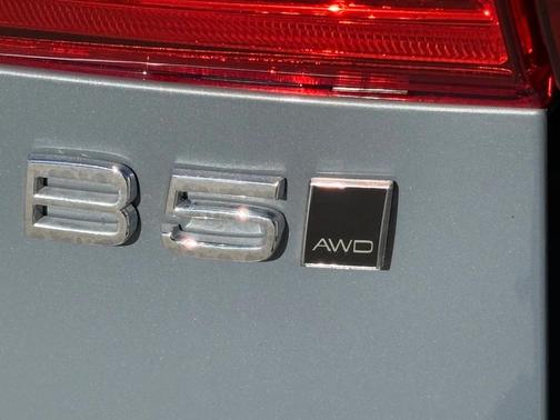 2023 Volvo XC60 B5 AWD Certified