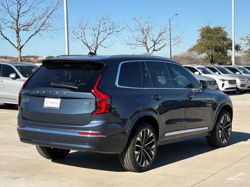 2026 Volvo XC90 B6 Plus 7-Seater