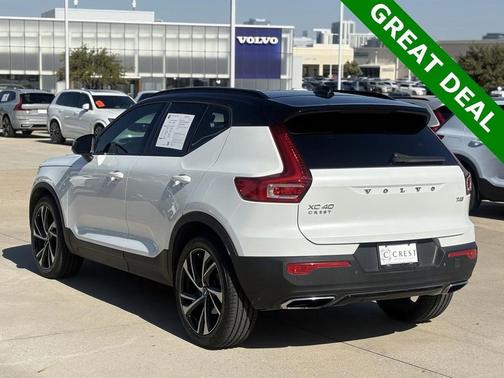 2020 Volvo XC40 T4 R-Design