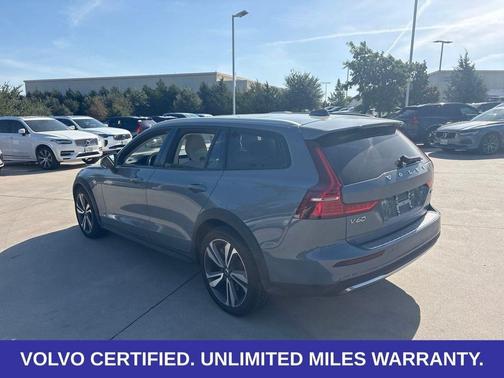 Gray Metallic 2024 Volvo V60 Cross Country B5 Plus
