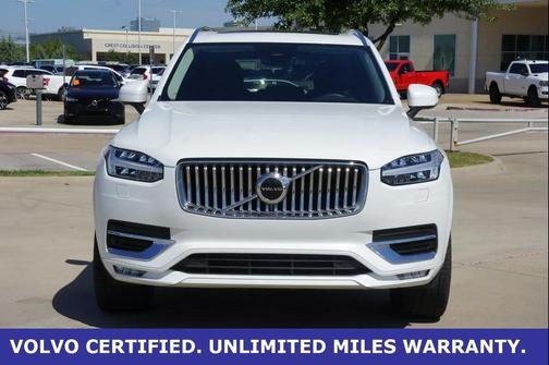 2023 Volvo XC90 AWD Plus