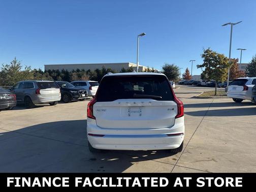 2025 Volvo XC90 B6 Plus 7-Seater