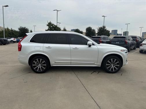 2024 Volvo XC90 B5 Core
