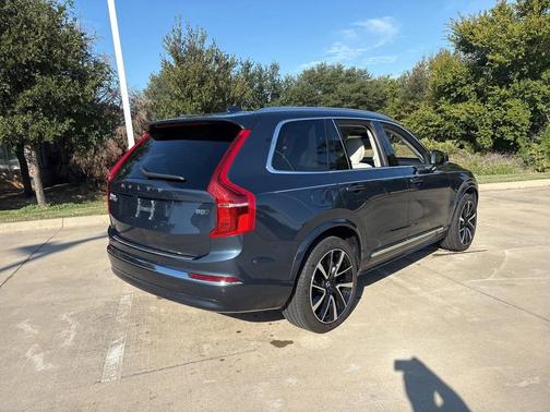 2024 Volvo XC90 AWD Plus