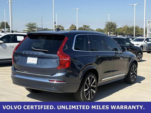2024 Volvo XC90 AWD Plus