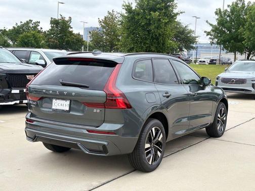 Forest Lake 2026 Volvo XC60 B5 Core