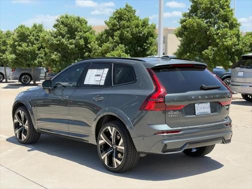 2026 Volvo XC60 Plug-In Hybrid T8 Ultra