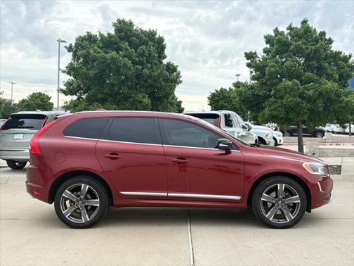 2017 Volvo XC60 T5 Dynamic