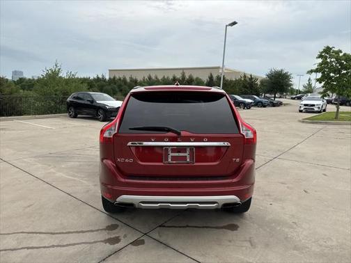 2017 Volvo XC60 T5 Dynamic
