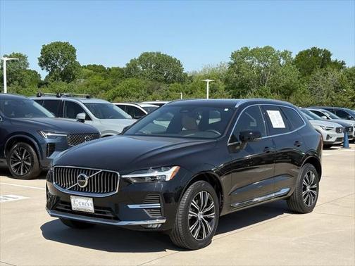 2022 Volvo XC60 B5 Inscription