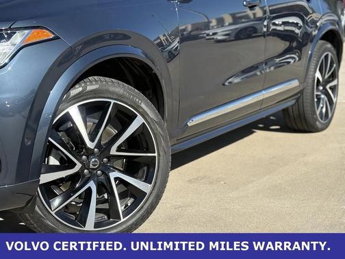 2023 Volvo XC90 B6 Plus 7-Seater