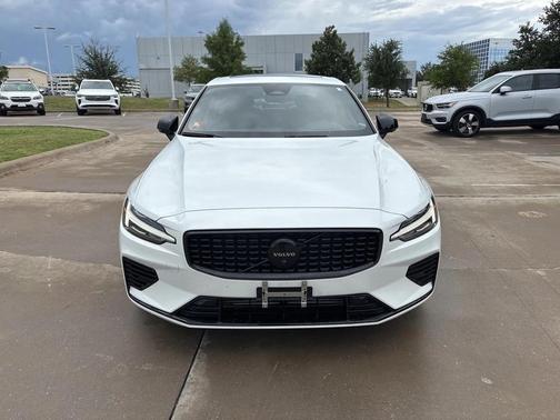 2024 Volvo S60 Recharge Plug-In Hybrid Ultimate