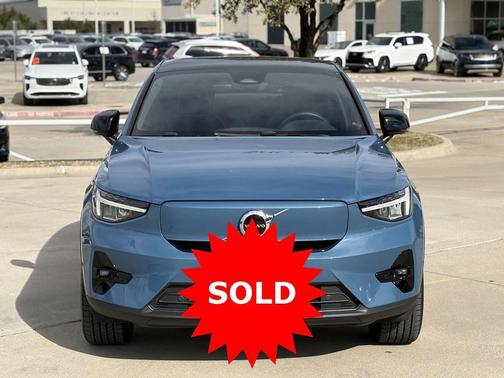 2023 Volvo C40 Recharge Pure Electric Twin Plus